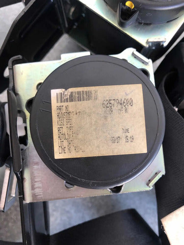 Set Cinturón Seguridad Trasero Dodge Attitude 2015-2019