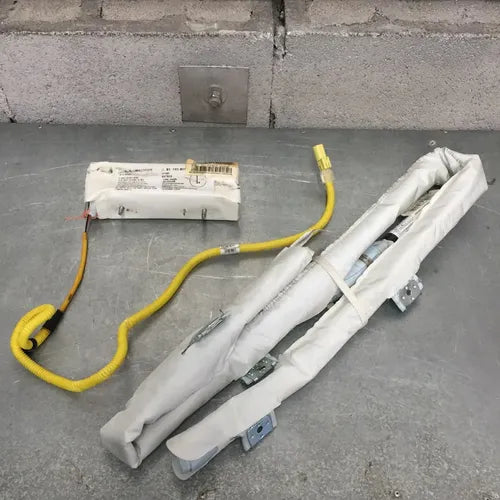 Par Bolsas De Aire Lateral Izquierdo Baic D20 2017-2020
