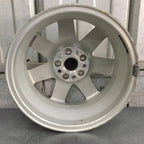 Rin Aluminio Volkswagen Bora Blindado 16 Pulgadas Numero 4 Gris