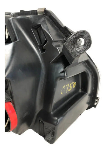 Faro Izquierdo Renault Duster 2013-2016 (reparado) Izquierdo