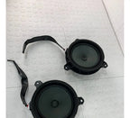 Par Bocinas Puerta Delantera Toyota Yaris Core 2017 Negro