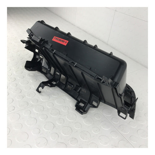 Entrada Usb Aux Con Moldura Toyota Prius C 2018-2021