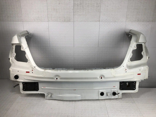 Defensa Tolva Calaveras Mercedes Benz C250 W204 2012-2015 2p
