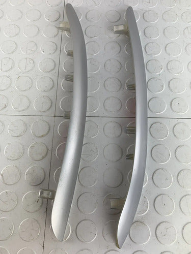 Par Molduras Frente Estéreo Baic D20 2017-2020 Gris