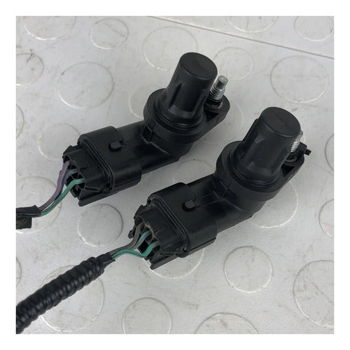 Par Sensores Arbol De Levas Ford Fiesta Hb 2011-2019