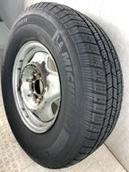 Rin 15 Con Llanta Refacción Dodge Durango 1997-2003 Dn Negro