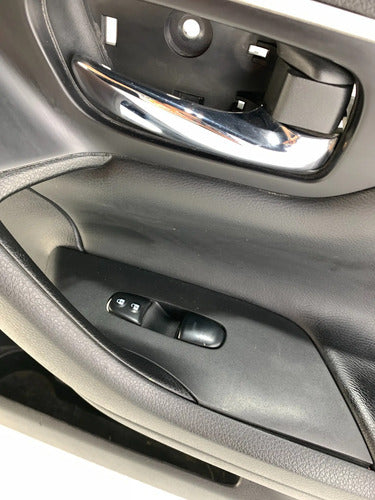 Panel Puerta Delantera Derecha Nissan Altima 2013-2018 Negro