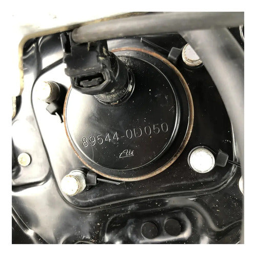Maza Tambor Plato Izquierdo Toyota Yaris Hatchback 2012-2016