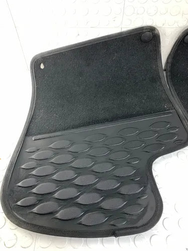 Tapetes Delanteros Originales Dodge Neon 2017-2020 Negro