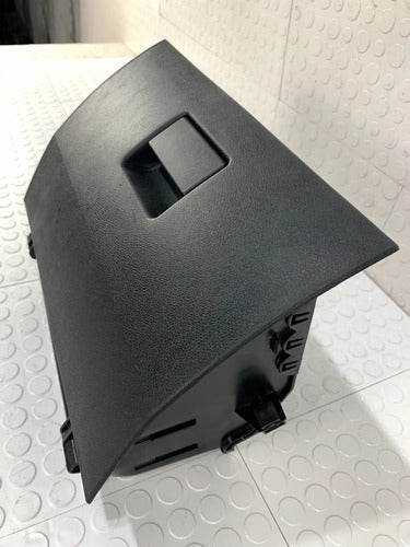 Tapa Guantera Ford Ikon Hb 2012-2015