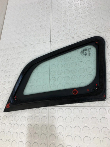Cristal Aleta Trasera Derecha Ford Ikon Hb 2012-2015