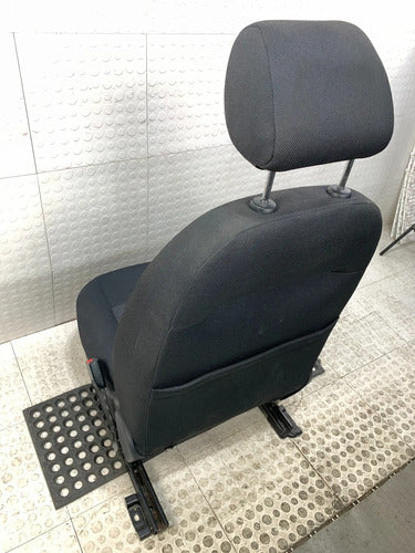Asiento Delantero Derecho Ford Ikon Hb 2012-2015 Negro