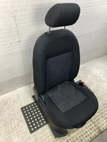 Asiento Delantero Derecho Ford Ikon Hb 2012-2015 Negro