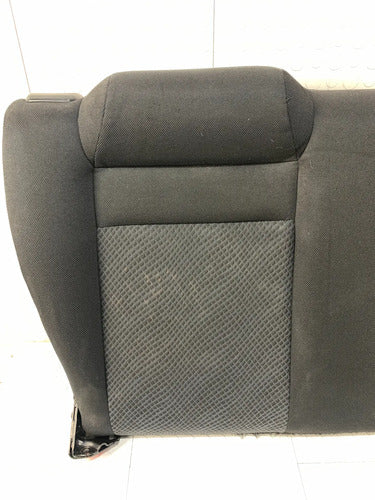 Cubre Asiento Trasero Respaldo Ford Ikon Hb 2012-2015 Negro