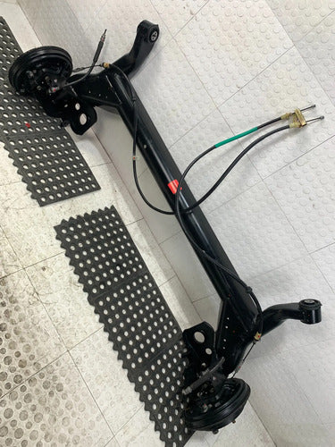 Eje Trasero Completo Ford Ikon Hb 2012-2015