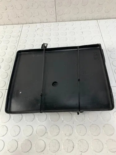 Base Soporte Pila Bateria Toyota Corolla 2009-2013 1.8 Derecho