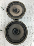 Par De Bocinas Traseras Mitsubishi L200 2020-2024 Negro
