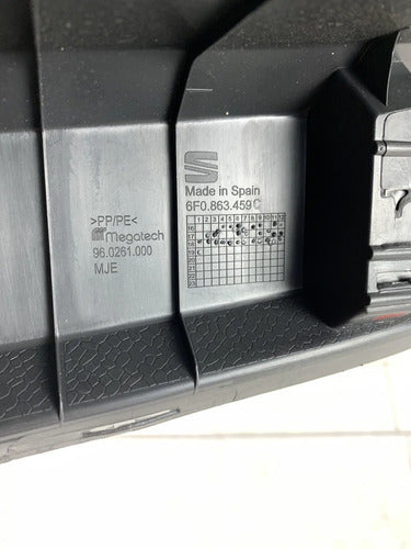 Moldura Puerta Cajuela Cerradura Seat Ibiza 2018-2021 Negro