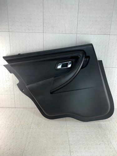 Panel Puerta Trasera Izquierda Ford Police Interceptor 2017