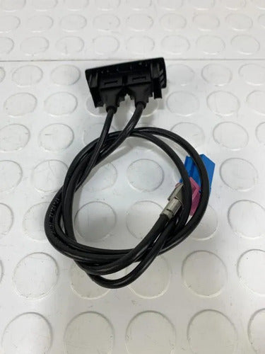 Módulo Encendido Usb Auxiliar Para Smart Fortwo 2014 C451