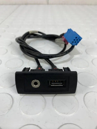 Módulo Encendido Usb Auxiliar Para Smart Fortwo 2014 C451