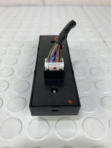 Boton Elevador Delantero Izquierdo Jac Sei4 Pro 2022-2024