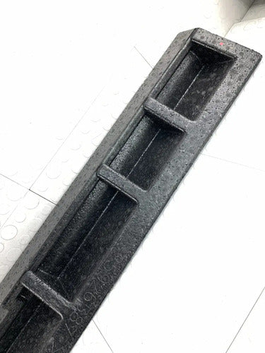 Moldura Trasera Alma Facia Chevrolet Malibu 2008-2012 Negro