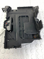 Base Soporte Pila Bateria Kia Forte 2014-2016 Derecho