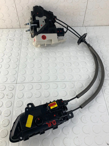 Cerradura Chapa Delantera Derecha Kia Forte 2014-2016
