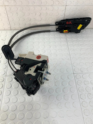 Cerradura Chapa Delantera Derecha Kia Forte 2014-2016