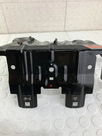 Base Soporte Pila Batería Nissan Maxima A34 2004-2008 Derecho