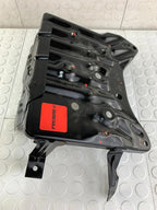 Base Soporte Pila Batería Nissan Maxima A34 2004-2008 Derecho