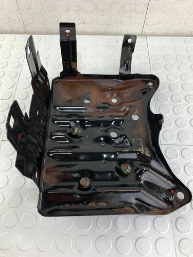 Base Soporte Pila Batería Nissan Maxima A34 2004-2008 Derecho
