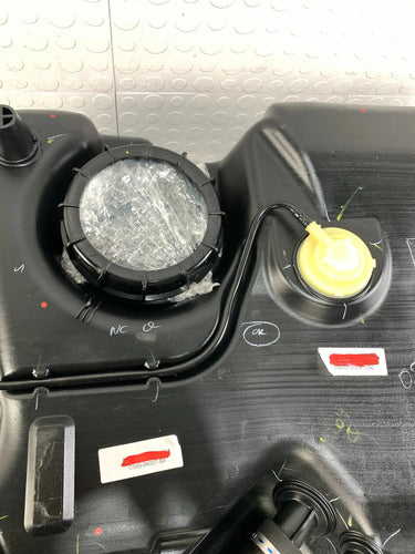 Tanque De Gasolina Ford Ikon Hb 2012-2015