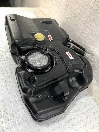 Tanque De Gasolina Ford Ikon Hb 2012-2015