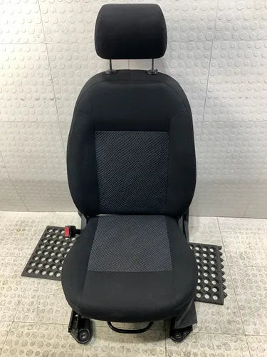 Asiento Delantero Izquierdo Ford Ikon Hb 2012-2015 Negro