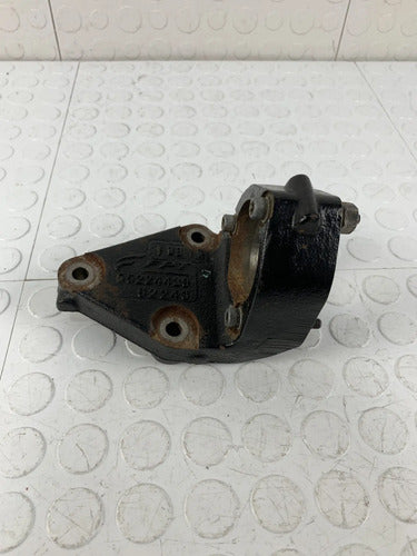 Base Soporte Flecha Derecha Fiat Palio Sporting 2017