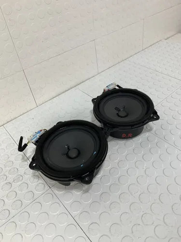 Bocinas Delanteras Par Kia Sorento 2016-2020 Negro