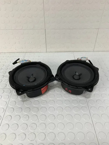 Bocinas Delanteras Par Kia Sorento 2016-2020 Negro