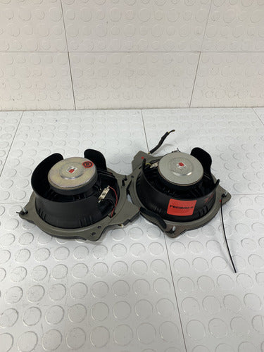 Bocinas Traseras Par Kia Sorento 2016-2020 Negro
