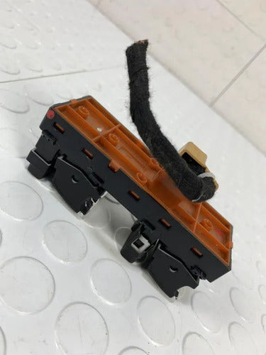 Switch Elevador Delantero Izquierdo Chirey Tiggo 2 Pro 2026