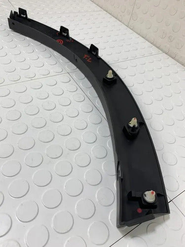Moldura Cantonera Trasera Izquierda Para Chirey Tiggo 4 Pro  Negro
