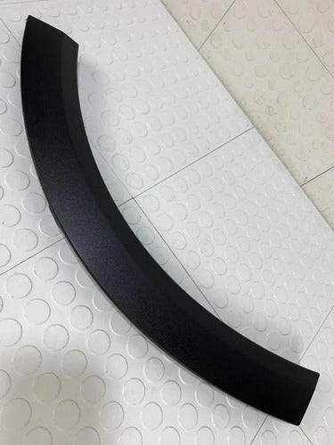 Moldura Cantonera Trasera Izquierda Para Chirey Tiggo 4 Pro  Negro