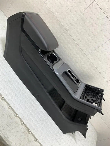 Consola Central Descansabrazos Chirey Tiggo 4 Pro 1.5t 2023