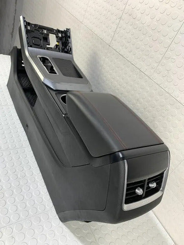 Consola Central Descansabrazos Chirey Tiggo 4 Pro 1.5t 2023