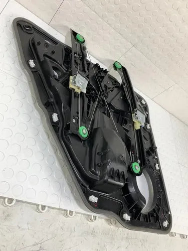 Elevador Motor Trasero Derecho Volkswagen Touareg 2018