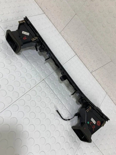 Rejillas Difusoras Derechas Volkswagen Touareg 2015-2018 Tdi