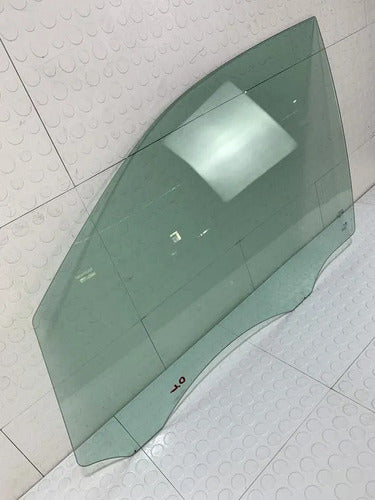 Cristal Delantero Izquierdo Volkswagen Touareg 2015-2018 Tdi