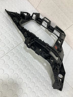 Guia Facia Trasera Derecha Para Volkswagen Touareg 2015-2018