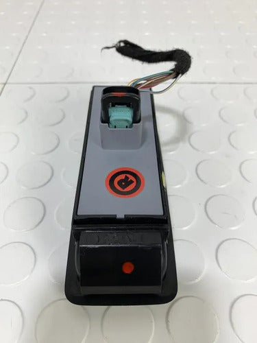 Boton Elevador Delantero Izquierdo Volkswagen Passat 2012-20